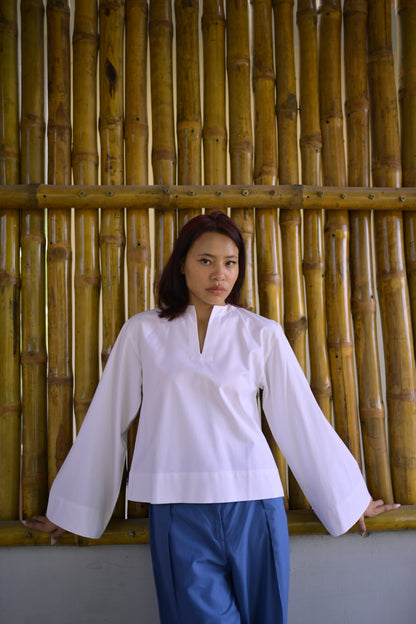 Shiro Essential Blouse